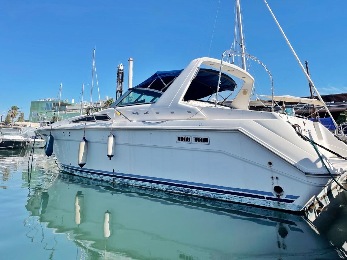 Yacht Hotel Barcelona 圣阿德里安-德贝索斯 外观 照片